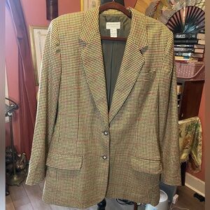 Vintage 80’s 90’s Banana Republic Red and Tan Houndstooth Wool Blazer. Size 14
